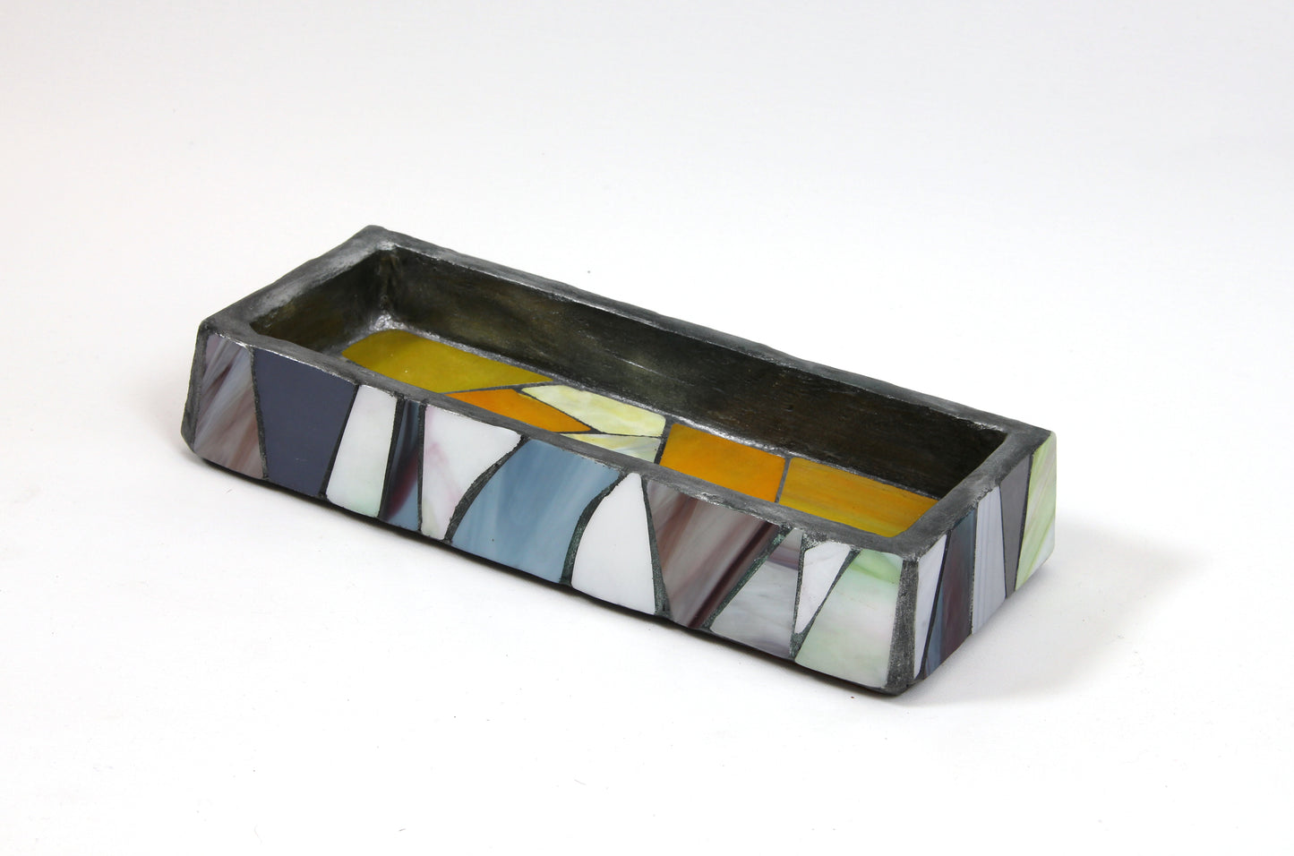 Skål 2 – glasskunst av Berit Sviland fra motsatt side