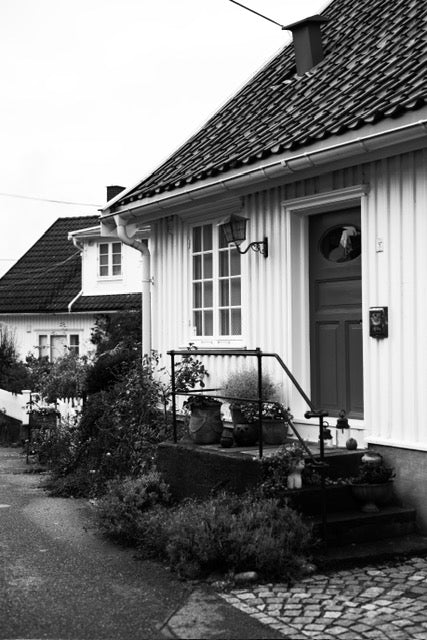 Drøbak - Idyll i gamle Drøbak – fotografi av Marit Junge | Galleri Drøbak